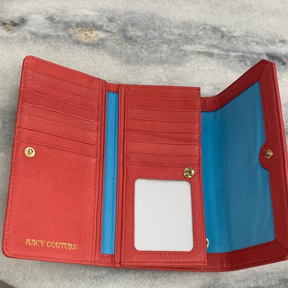 Juicy Couture Coral Wallet - Picture 3 of 5